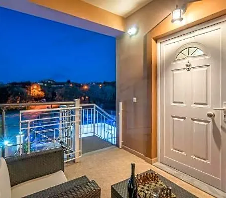 Armonia Boutique 3* Khartáta