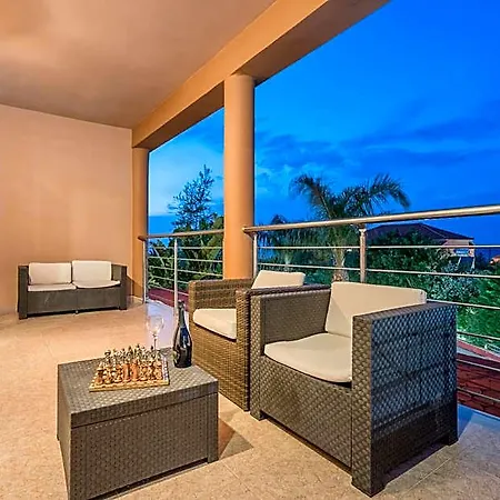 Armonia Boutique Hotel Khartáta